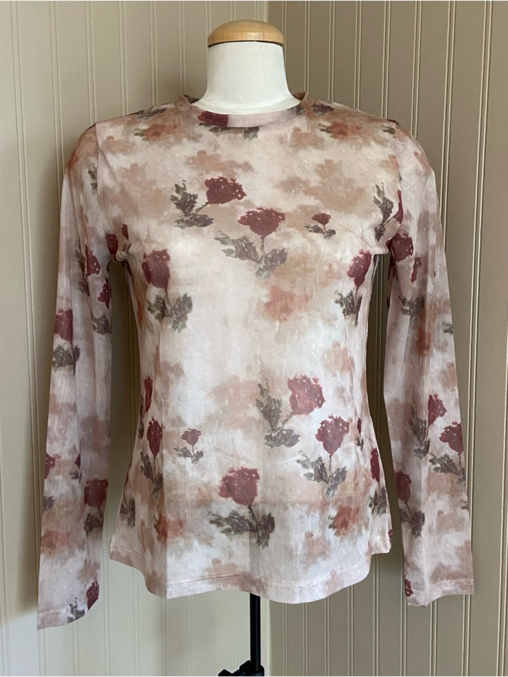Unknown Source Tan Mesh Long Sleeve Shirt Rose Pattern Women’s L